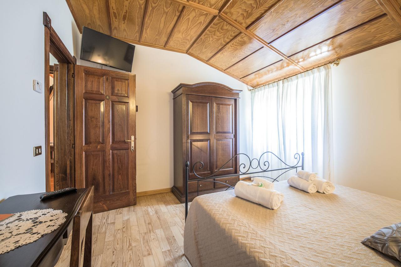 Villa Montegenco Comunanza エクステリア 写真